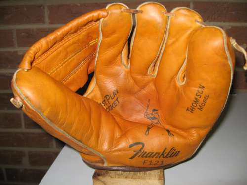 Thomson Franklin F121 Front